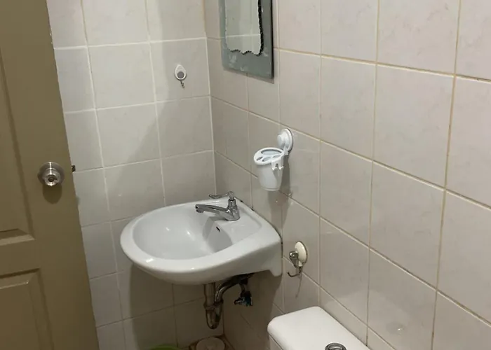 Apartment Dbk Homes Sorrento Oasis Manila